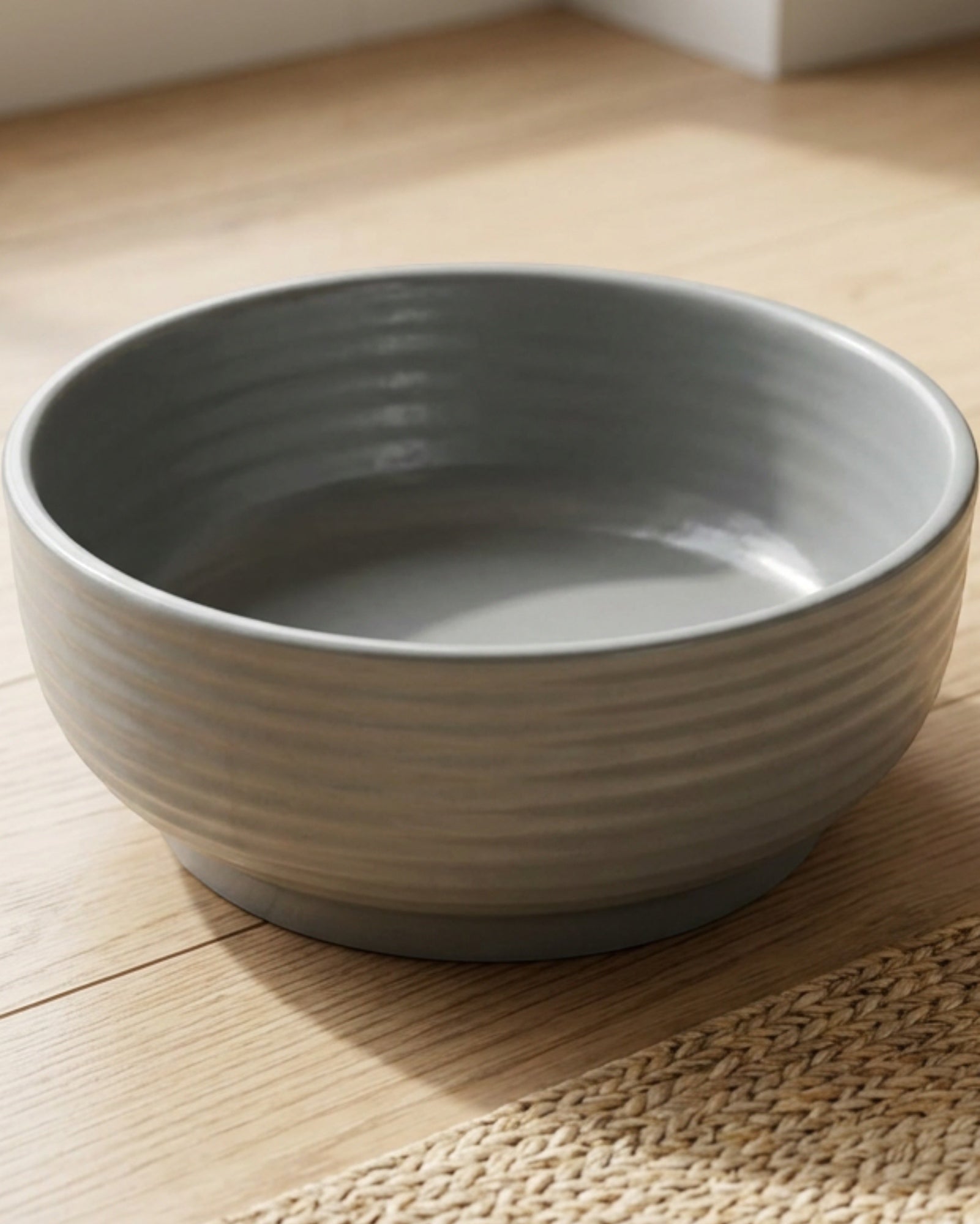 Lmnzk Kilnrest Ceramic Pet Bowl 22 oz Stone Gray - Lifestyle view