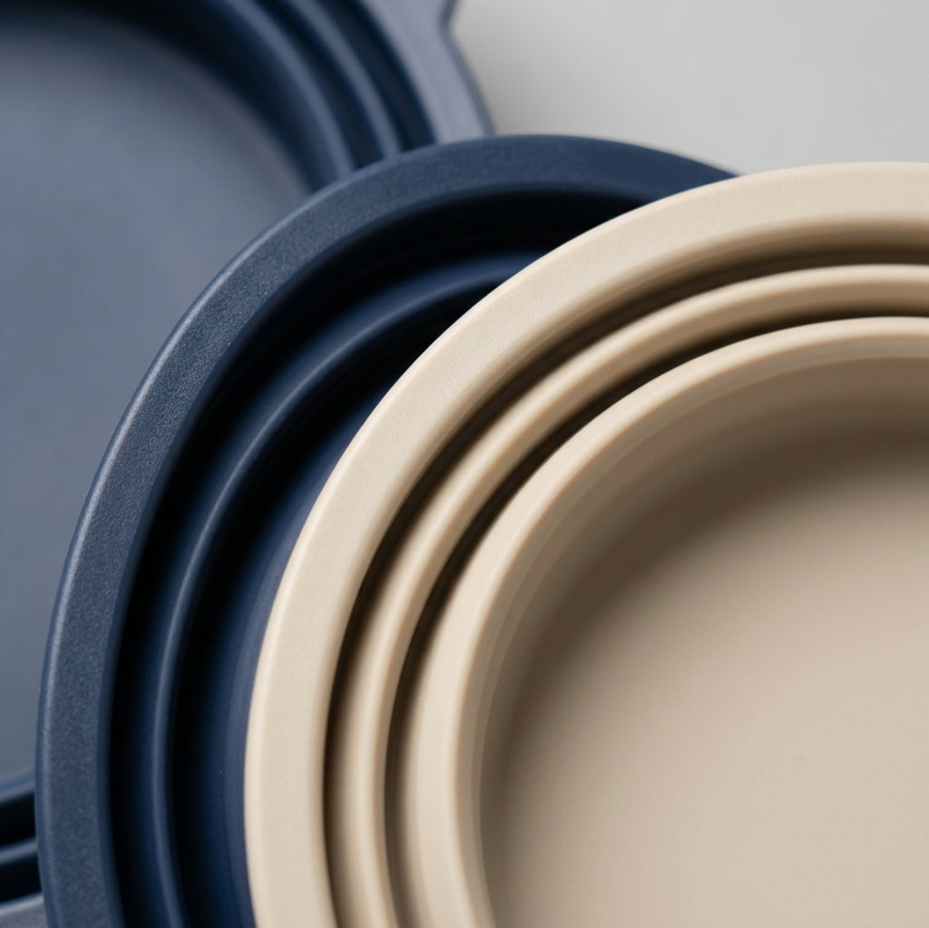 Lmnzk Shorefold Collapsible Silicone Pet Bowls 20 oz Navy Sand Set of 2 - Detail view